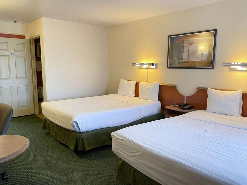 Motel 6 Barstow, Ca I15 And Lenwood Road Exteriör bild