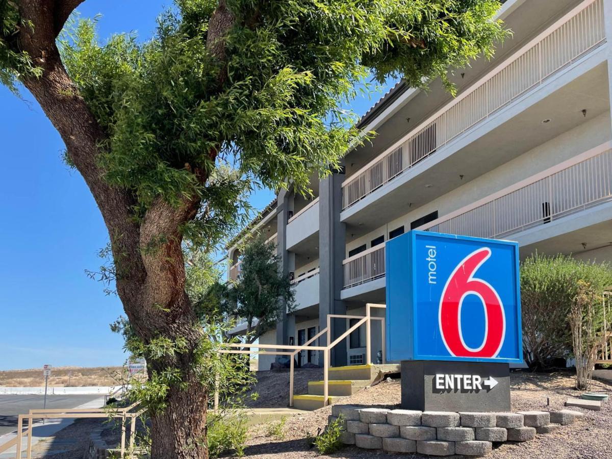 Motel 6 Barstow, Ca I15 And Lenwood Road Exteriör bild